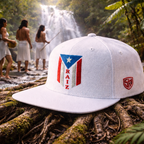 Skrypt Wear™ RAÍZ Snapback — Isla Unida Collection